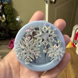 Iridescent beautiful Blue Snowflake car fragrance clip Bath and body works